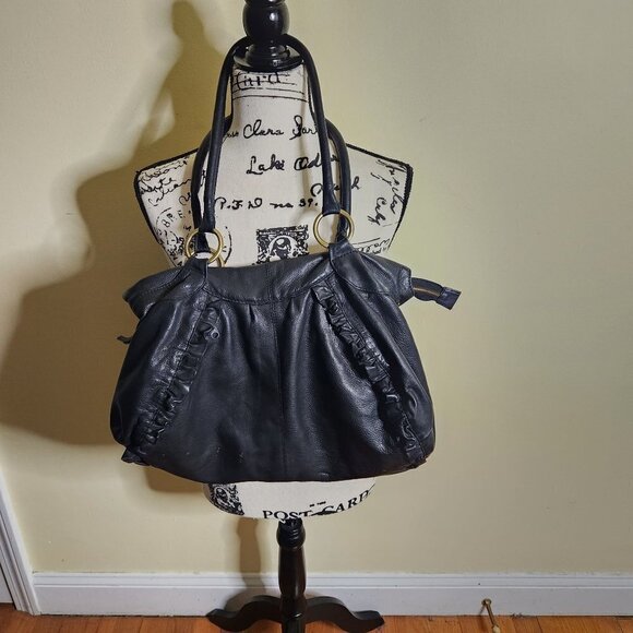 Large Black Pebbled Leather Ruffled Shoulder Bag - Picture 1 of 7